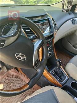 هیوندای ئەلەنترا